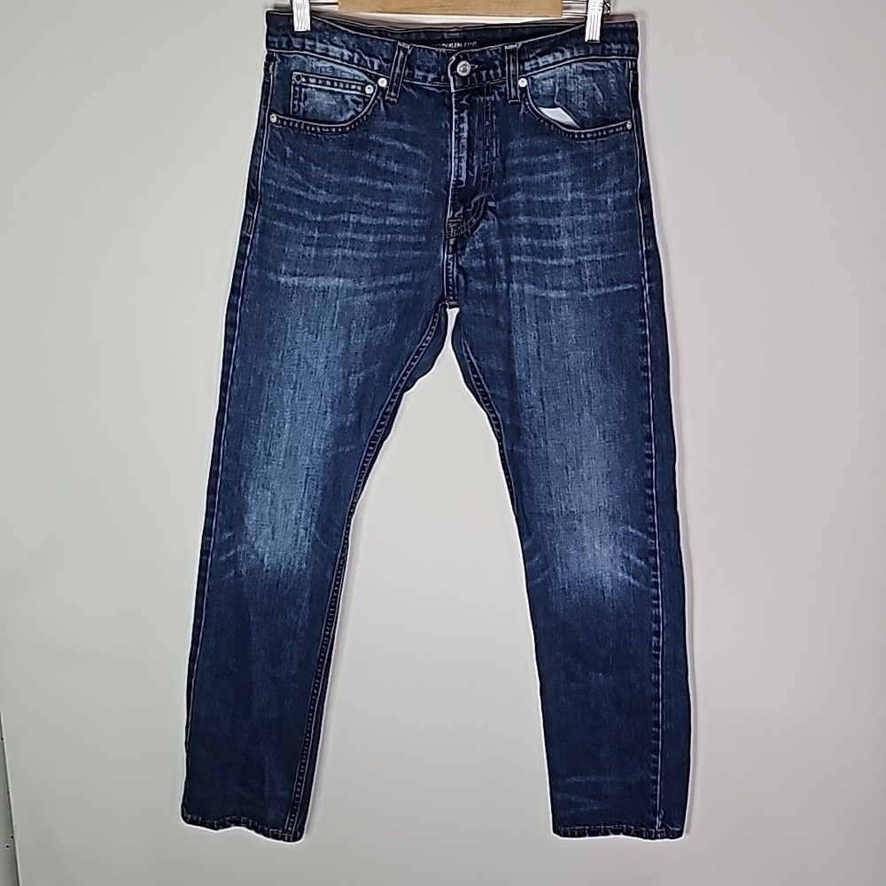 Calvin Klein 32x32 straight leg jeans